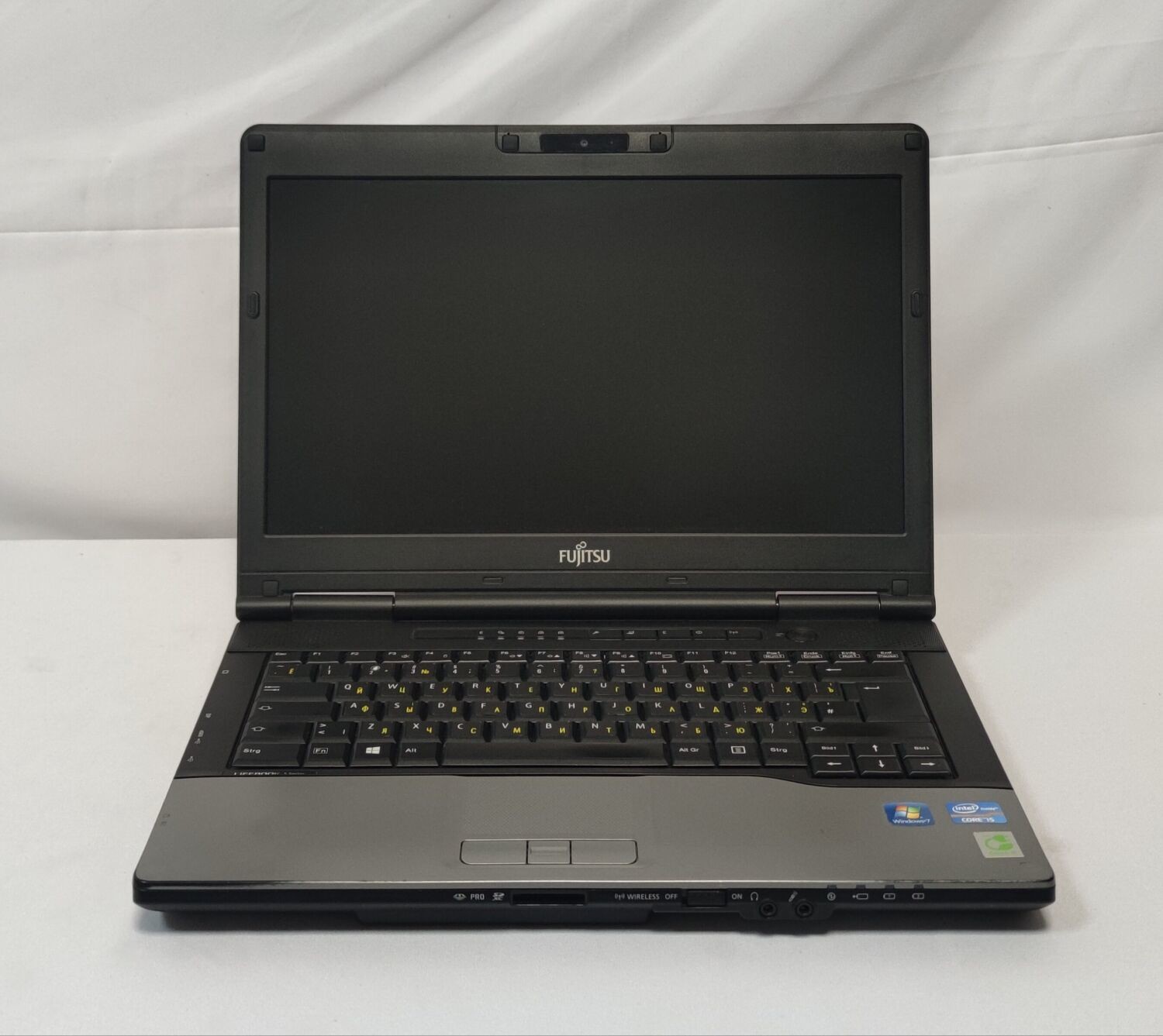 Б/в Ноутбук Fujitsu LifeBook S782 Intel Core i5-3360M / 8  Гб / HDD 320 Гб / Клас А