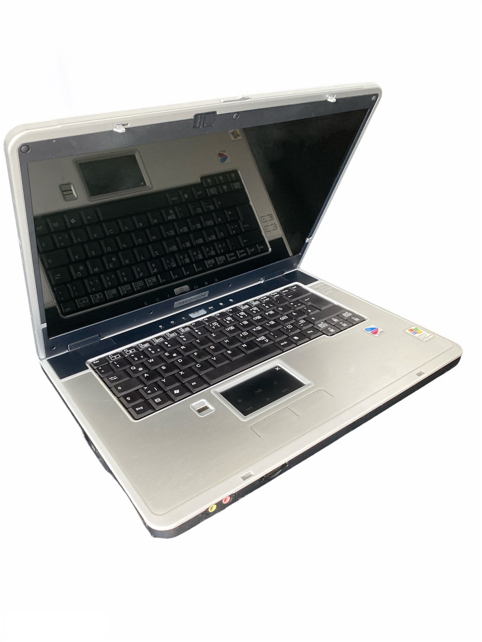 Б/в Ноутбук Medion MD9600 / Intel Pentium M740 / 3 Гб / HDD 100 Гб / Клас B (не працює батарея)