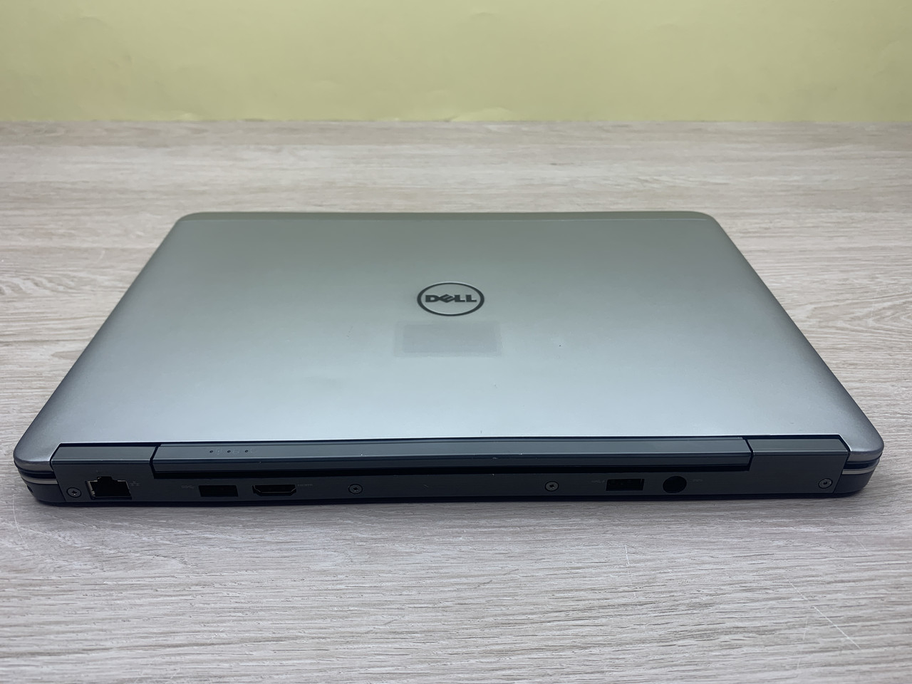 Б/в Ноутбук Dell Latitude E7240 / Intel Core i5-4310U / 8 Гб / SSD 120 Гб / Клас B