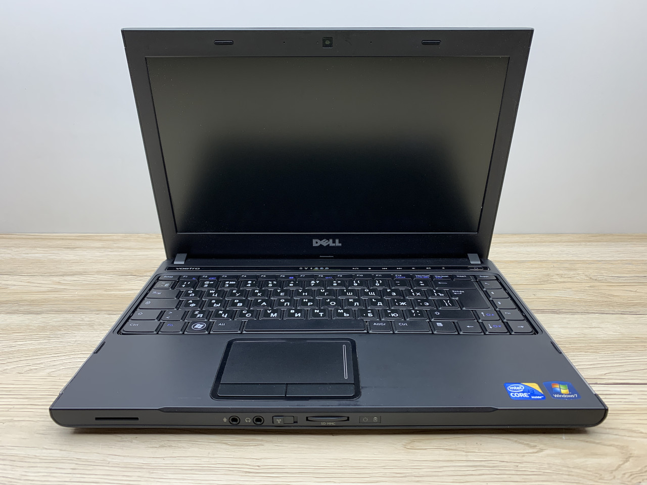 Б/в Ноутбук Dell Vostro 3300 / Intel Core i5-540M / 4 Гб / SSD 120 Гб / Клас B