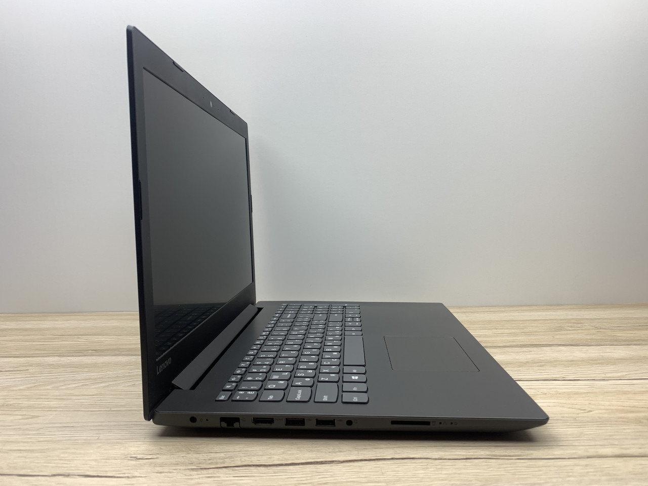 Б/в Ноутбук Lenovo Ideapad 320-15 / Intel Pentium N4200 / 4 Гб / SSD 120 Гб / Клас A