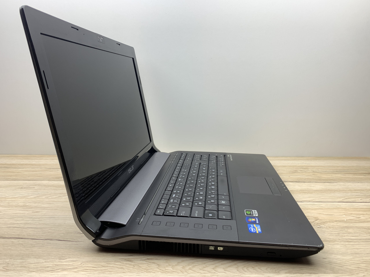 Б/в Ноутбук Asus n73 / Intel Core i5-2410M / 8 Гб / HDD 1 Тб / Клас B