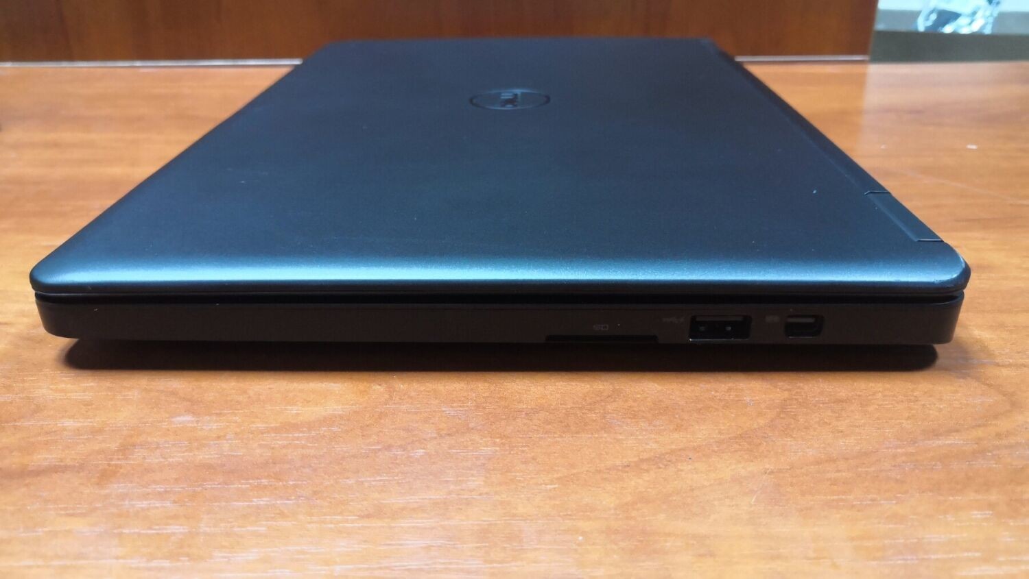 Б/в Нетбук Dell Latitude 12 E5250 Intel Core i5-5300U / 8 Гб / SSD 128 Гб / Клас А