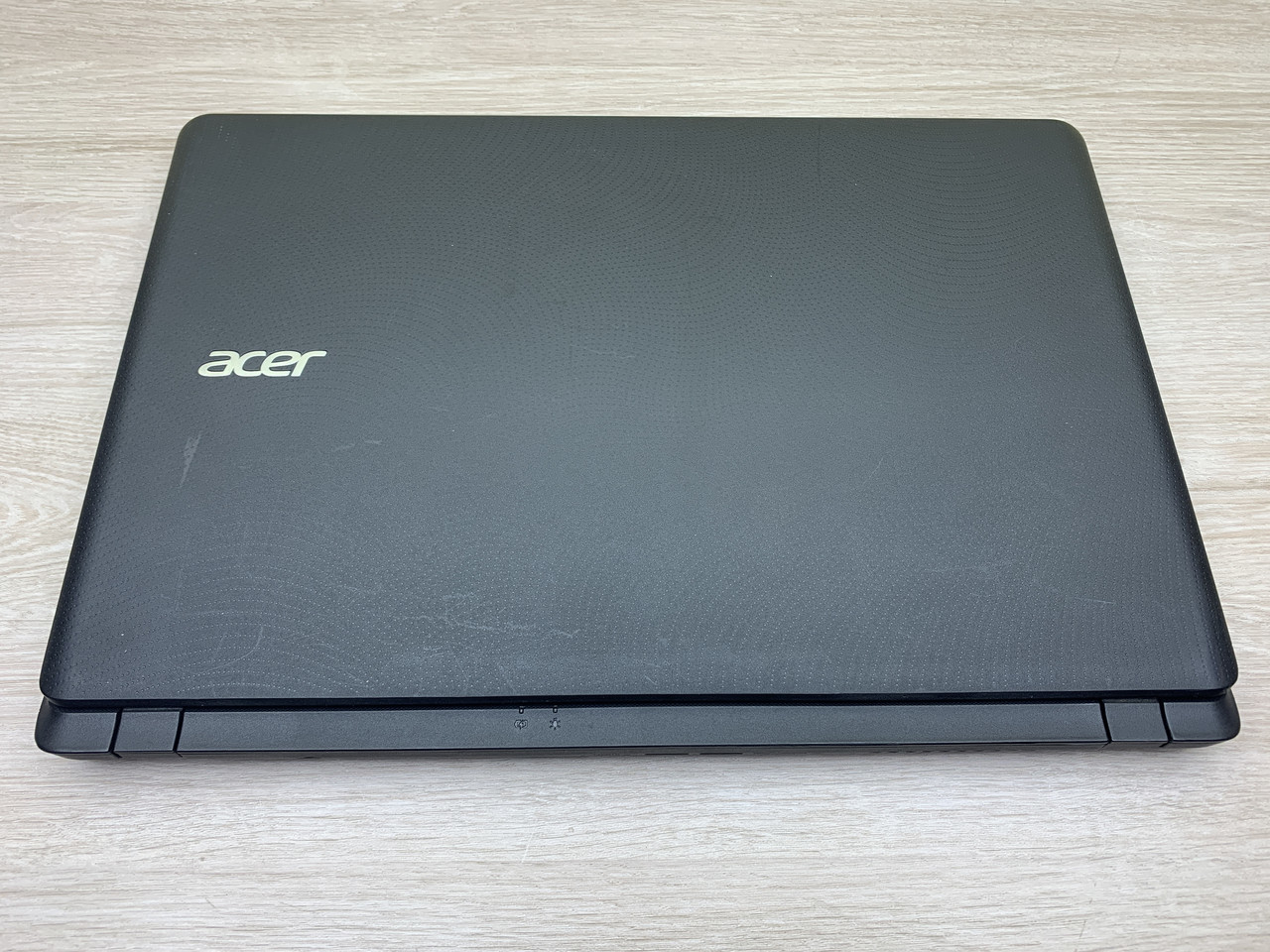 Б/в Ноутбук Acer Aspire ES1-572 / Intel Core i3-7100U / 8 Гб / 120 Гб / Клас A