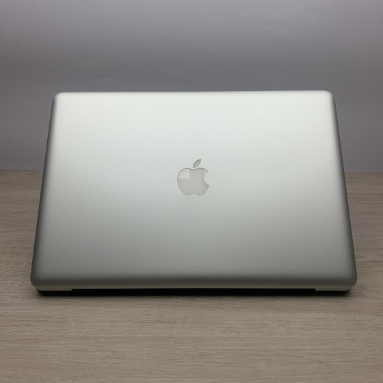 Б/в Ноутбук Apple MacBook Pro A1286 2012 / Intel Core i7-3615QM / 8 Гб / 240 Гб / Клас B