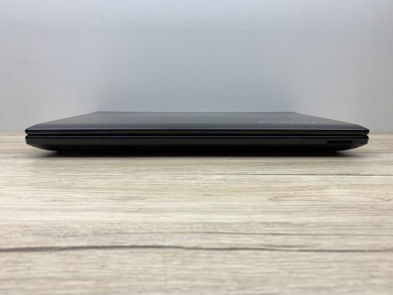 Б/в Ноутбук Lenovo IdeaPad G585 AMD E1-1200 / 4 Гб / SSD 120 Гб / Клас А