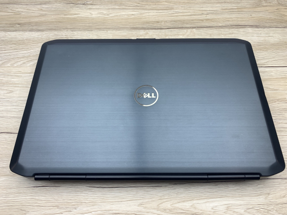 Б/в Ноутбук Dell Latitude E5530 / Intel Core i5-3320M / 8 Гб / SSD 240 Гб / Клас B