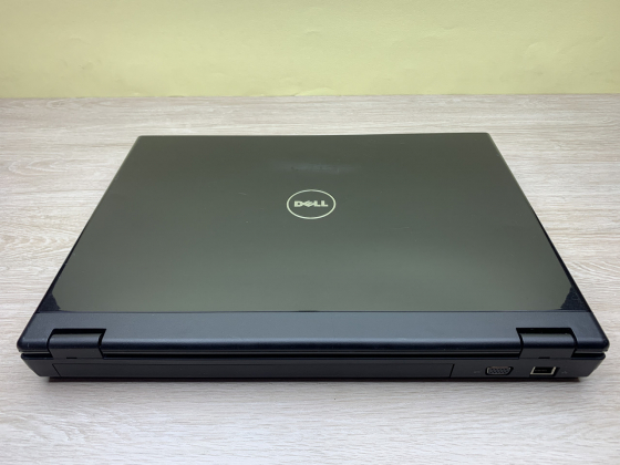 Б/в Ноутбук Dell Vostro 1720 / Intel Core 2 Duo / 4 Гб / 120 Гб / Клас B