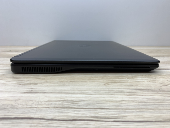 Б/в Ноутбук Dell Latitude E7450 Intel Core i5-5300U / 8 Гб / SSD 120 Гб / Клас В