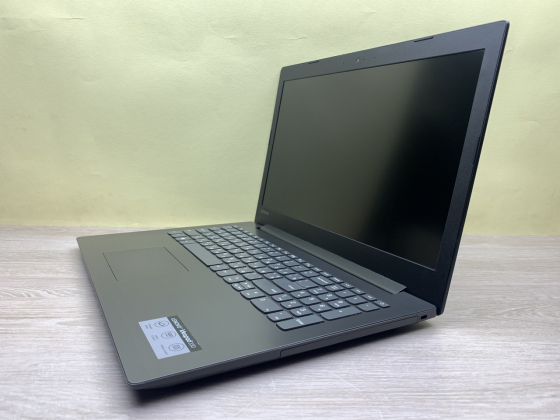 Б/в Ноутбук Lenovo Ideapad 330-15 / Intel Core i5-7200U / 8 Гб / SSD 240 Гб/ Клас B