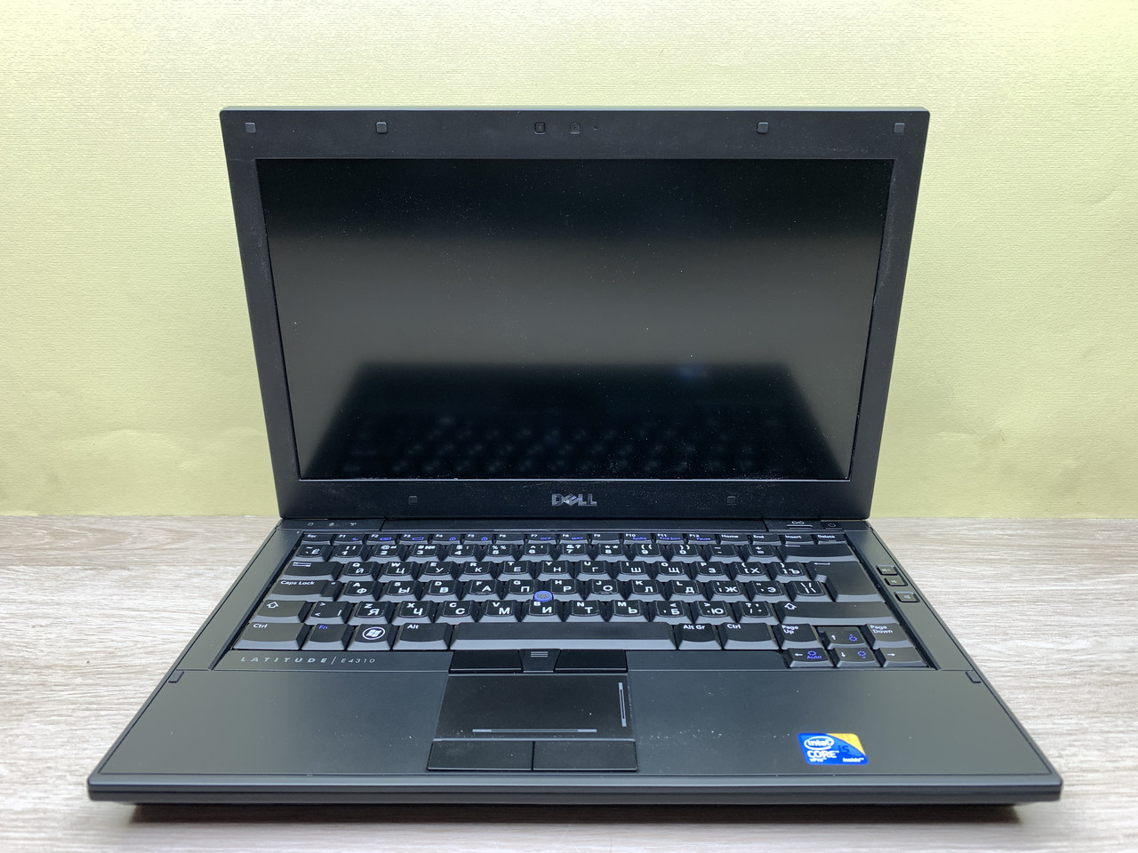 Б/в Ноутбук Dell Latitude E4310 / Intel Core i5 (1 покоління) / 4 Гб /  120 Гб / Клас B