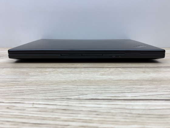 Б/в Ноутбук Lenovo ThinkPad X100e AMD Athlon Neo MV-40 / 4 Гб / SSD 120 Гб / Клас В (не працює батарея)