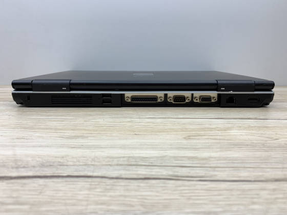 Б/в Ноутбук Fujitsu E8420 Intel Core 2 Duo P8600 / 4 Гб / SSD 120 Гб / Клас В