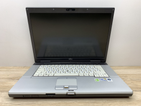 Б/в Ноутбук Fujitsu E8420 Intel Core 2 Duo P8600 / 4 Гб / SSD 120 Гб / Клас В