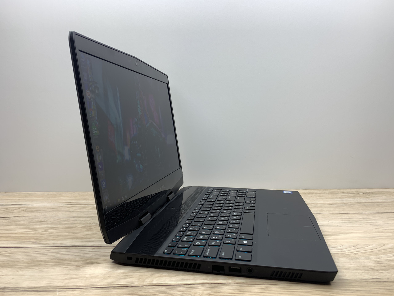 Б/в Ноутбук Dell M15P79 / Intel Core i7-8750H / 16 Гб / SSD 120 Гб + HDD 1 Тб / Клас B