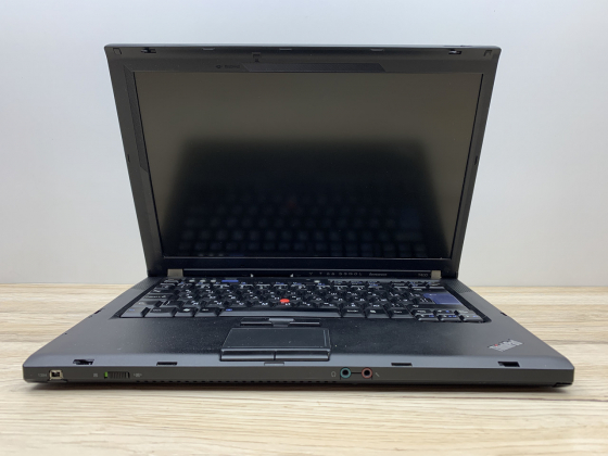 Б/в Ноутбук Lenovo ThinkPad T400 Intel Core 2 Duo P8400 / 4 Гб / SSD 120 Гб / Клас B