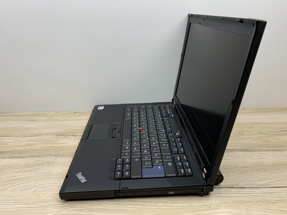 Б/в Ноутбук Lenovo ThinkPad T400 Intel Core 2 Duo P8400 / 4 Гб / SSD 120 Гб / Клас B