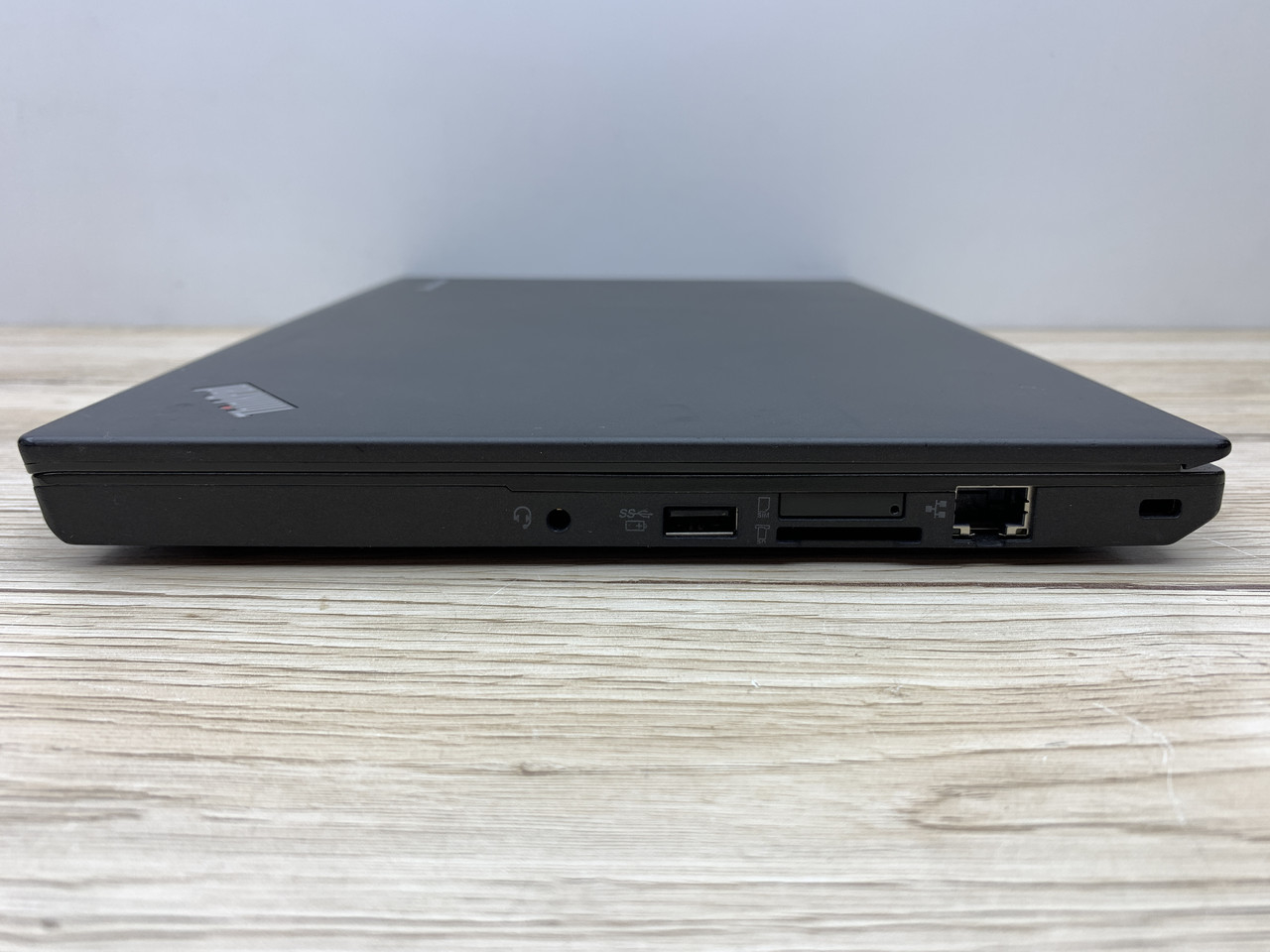 Б/в Ноутбук Lenovo ThinkPad X250 Intel Core i5-5300U / 8 Гб / SSD 240 Гб / Клас В