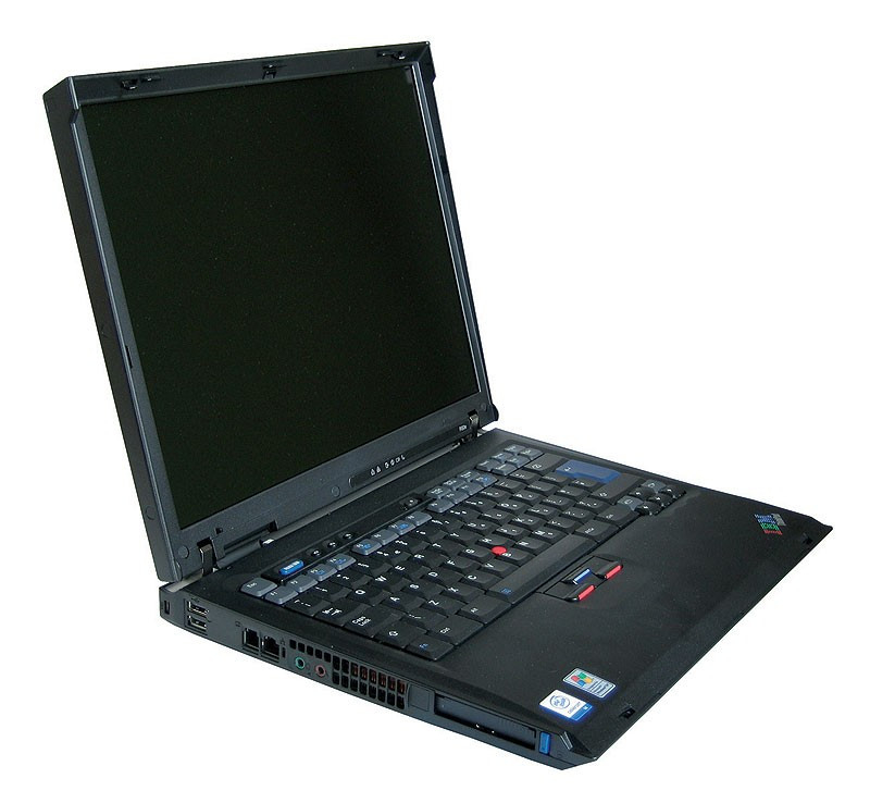 Б/в Ноутбук Lenovo ThinkPad R50e / Intel Celeron / 512 Мб / 40 Гб / Клас B