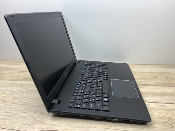 Б/в Ноутбук Acer Aspire E5-575 / Intel Core i5-7200U / 8 Гб / SSD 240 Гб / Клас B