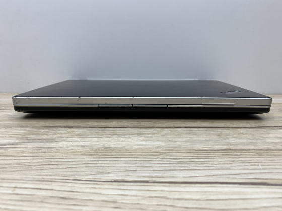 Б/в Ноутбук Lenovo ThinkPad Edge Intel Core i3-380UM / 4 Гб / SSD 120 Гб / Клас В