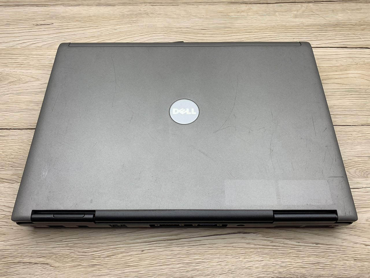 Б/в Ноутбук Dell Latitude D630 Intel Core 2 Duo T7100 / 4 Гб / SSD 120 Гб / Клас B