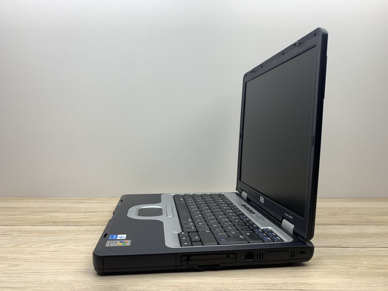 Б/в Ноутбук HP NC6000 / Intel Pentium M / 768 Мб / HDD 30 Гб / Клас A (не працює батарея)