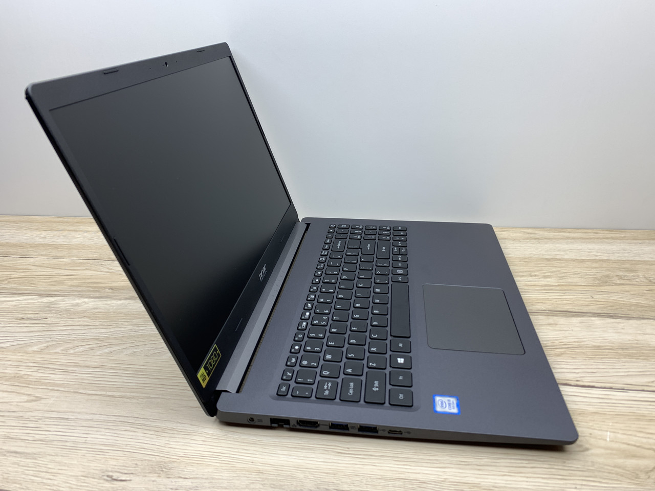 Б/в Ноутбук Acer Aspire 5 A515-54 / Intel Core i5-8265U / 8 Гб / SSD 240 Гб / Клас B