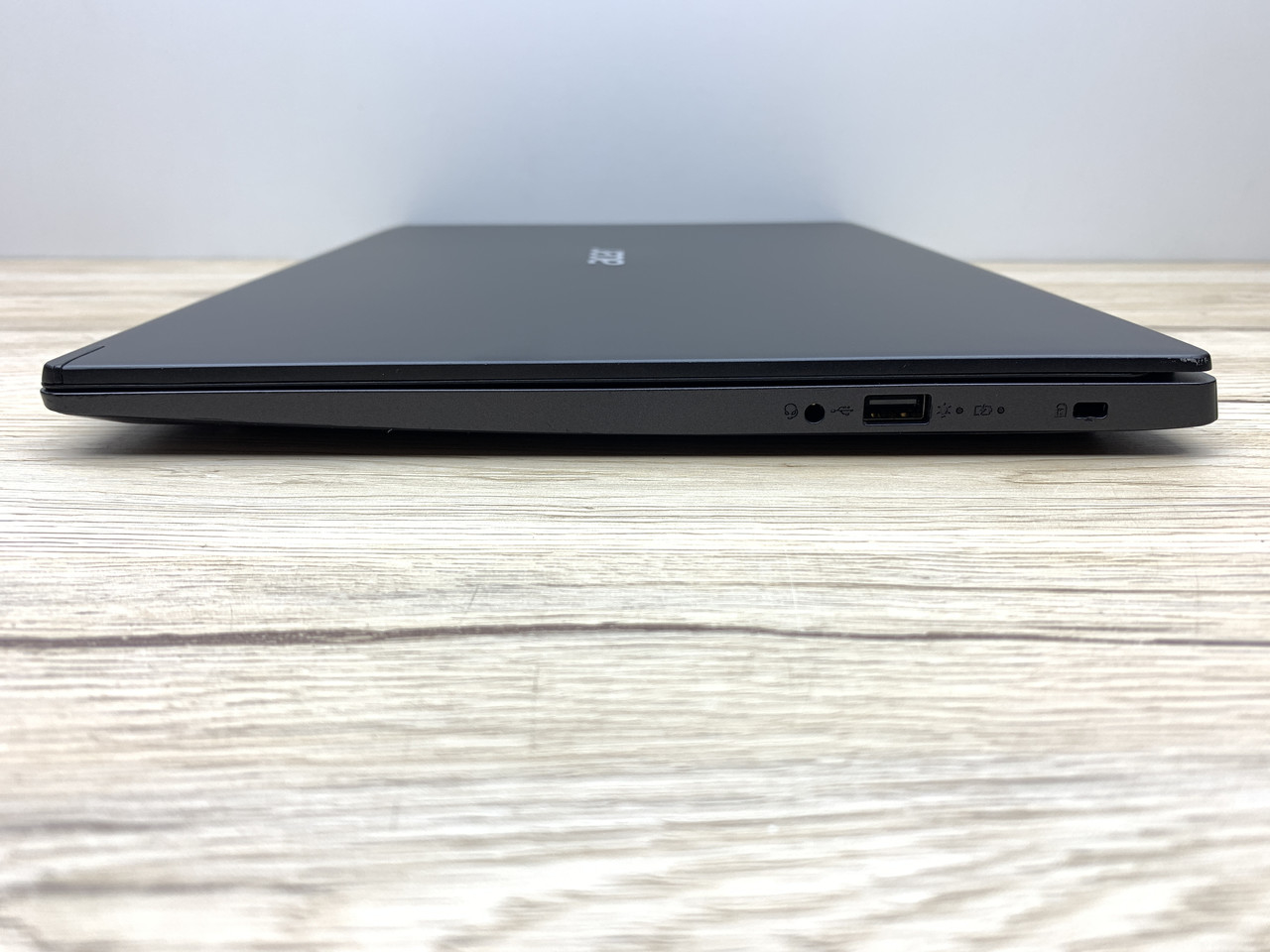 Б/в Ноутбук Acer Aspire 5 A515-54 / Intel Core i5-8265U / 8 Гб / SSD 240 Гб / Клас B