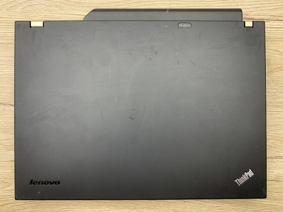 Б/в Ноутбук Lenovo ThinkPad T400 Intel Core 2 Duo P8600 / 4 Гб / SSD 120 Гб / Клас A