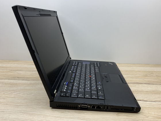 Б/в Ноутбук Lenovo ThinkPad T400 Intel Core 2 Duo P8600 / 4 Гб / SSD 120 Гб / Клас A