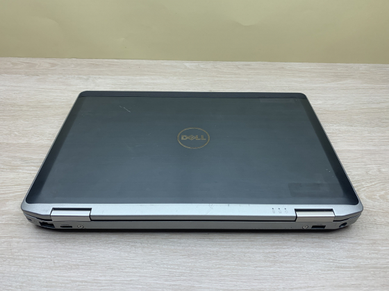 Б/в Ноутбук Dell Latitude E6330 / Intel Core i5 (3 покоління) / 8 Гб / 120 Гб / Клас A