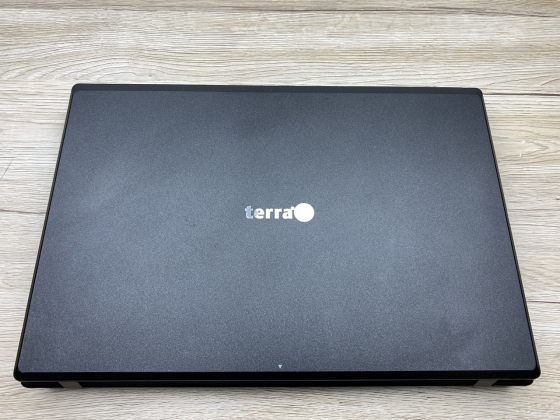 Б/в Ноутбук Terra Mobile 1540 Intel Core i5-2450M / 4 Гб / SSD 120 Гб / Клас А
