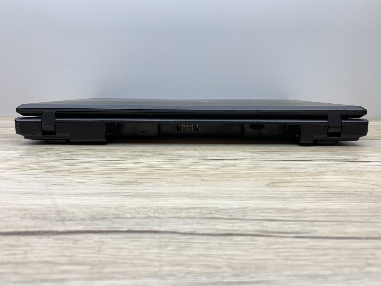 Б/в Ноутбук Terra Mobile 1540 Intel Core i5-2450M / 4 Гб / SSD 120 Гб / Клас А