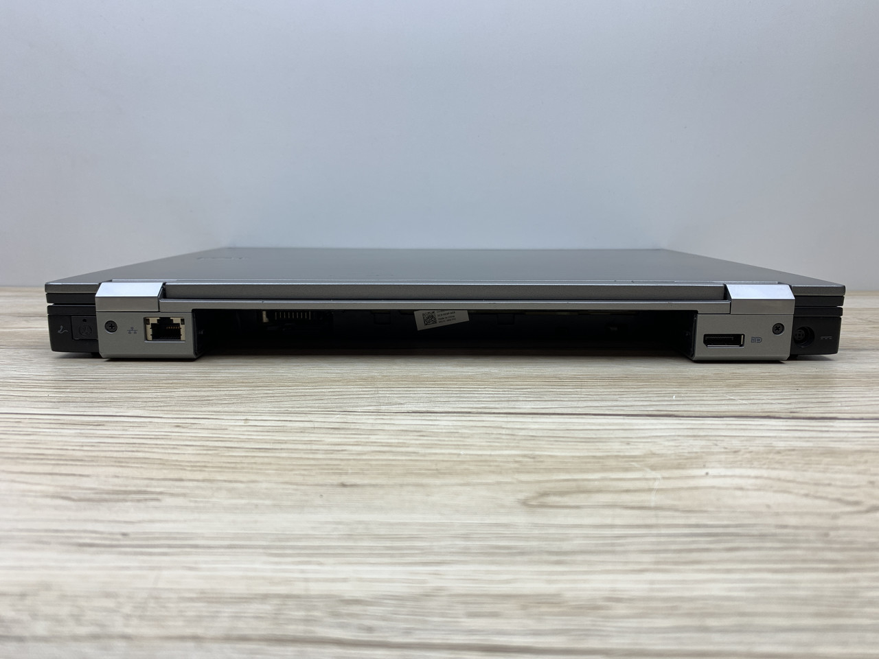 Б/в Ноутбук Dell Latitude E6410 Intel Core i5-M520 / 8 Гб / SSD 120 Гб / Клас В