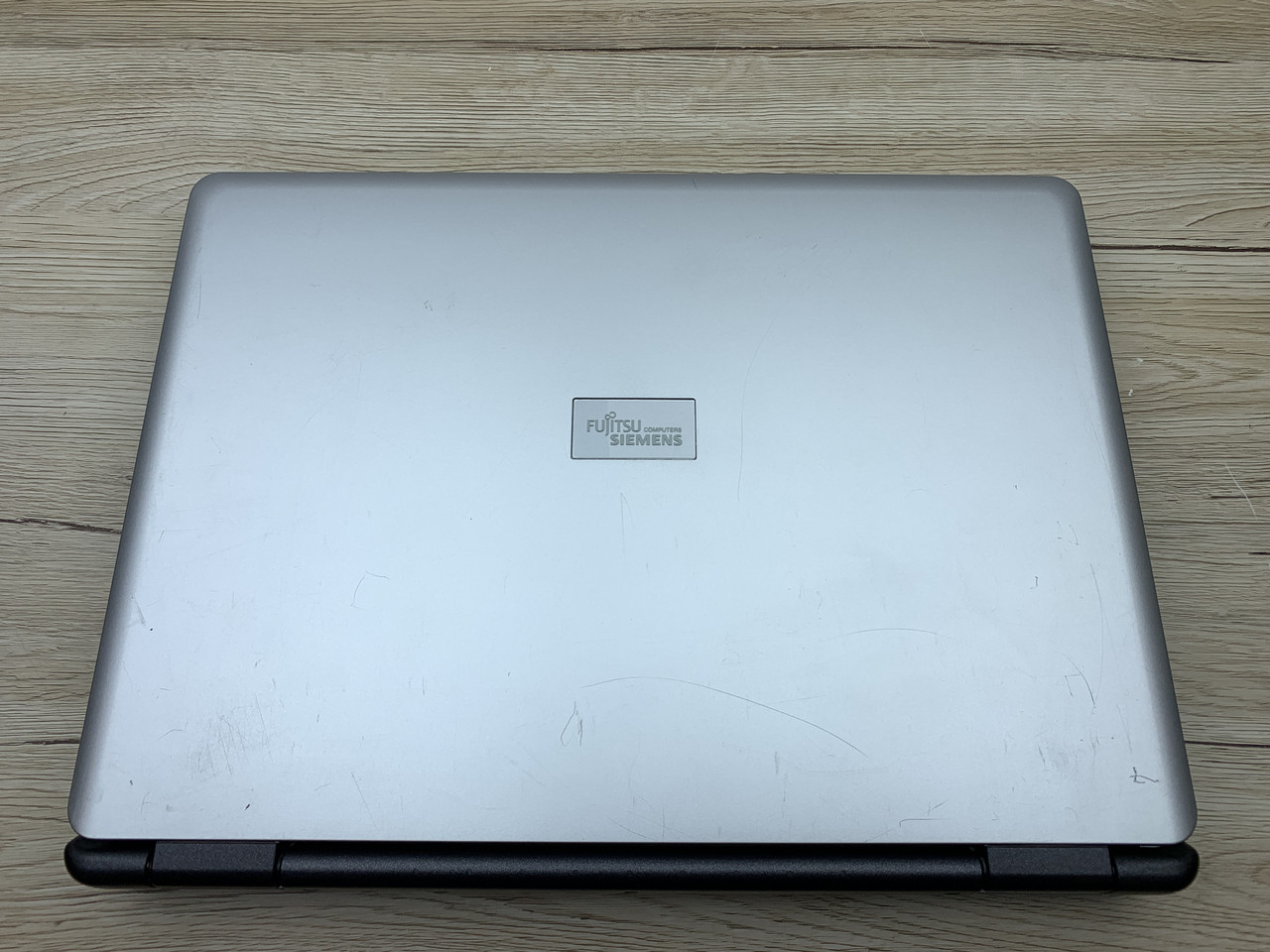 Б/в Ноутбук Fujitsu Amilo Pi1556 Intel Core 2 Duo T7200 / 2 Гб / SSD 120 Гб / Клас В