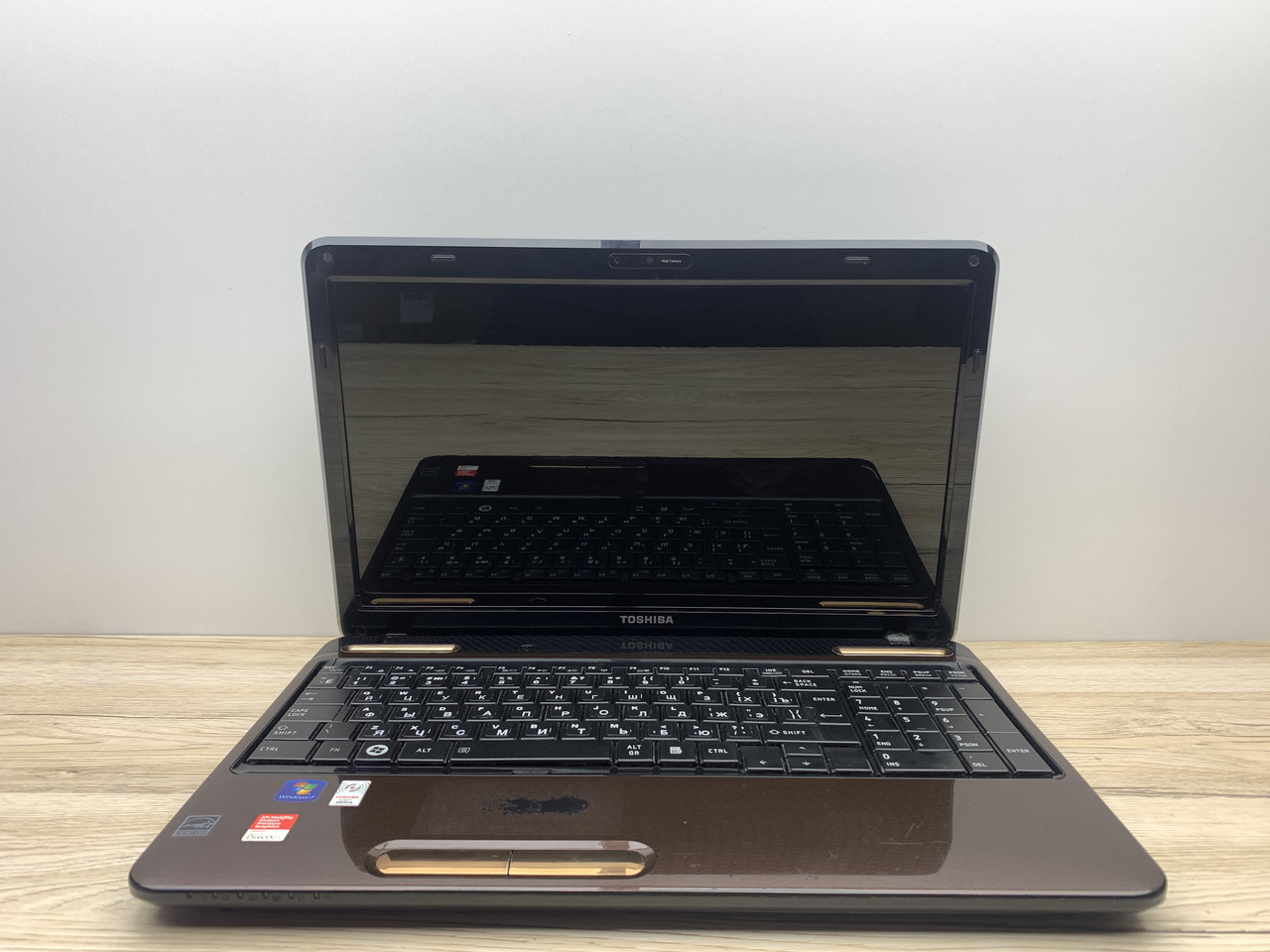 Б/в Ноутбук Toshiba L655-1H2 / Intel Core i3-380M / 4 Гб / SSD 120 Гб / Клас B