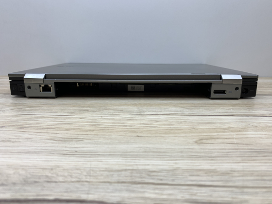 Б/в Ноутбук Dell Latitude E6410 Intel Core i5-520M / 8 Гб / SSD 120 Гб / Клас А