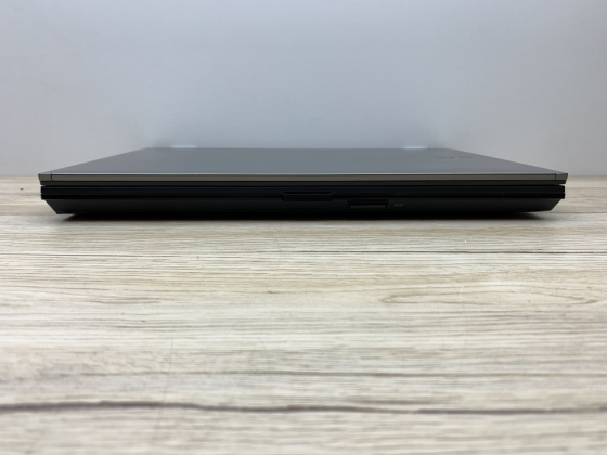Б/в Ноутбук Dell Latitude E6410 Intel Core i5-520M / 8 Гб / SSD 120 Гб / Клас А