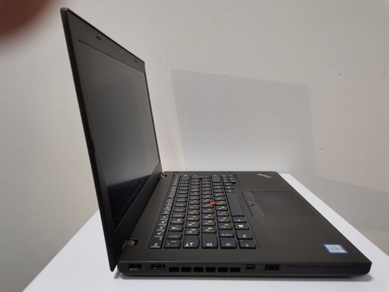 Б/в Ноутбук Lenovo Thinkpad T460 Intel Core i5-6300U / 8 Гб / SSD 240 Гб / Клас А