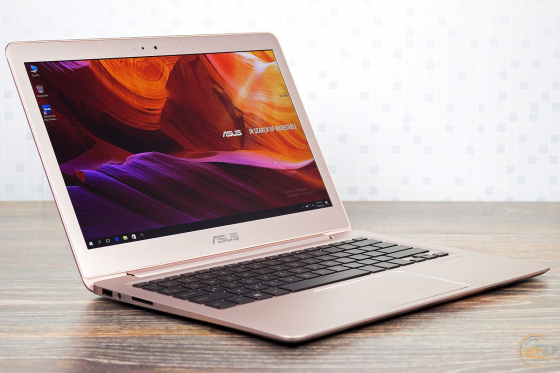 Б/в Ноутбук Asus ZenBook UX330U / Intel Core i5-7200U / 8 Гб / SSD 240 Гб / Клас B