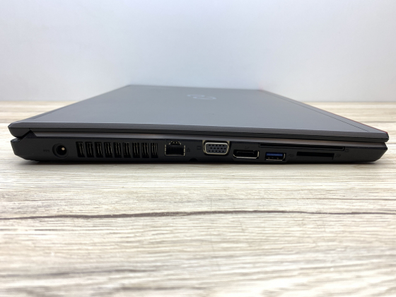 Б/в Ноутбук Fujitsu LifeBook E754 Intel Core i5-4300M / 8 Гб / SSD 120 Гб / Клас В