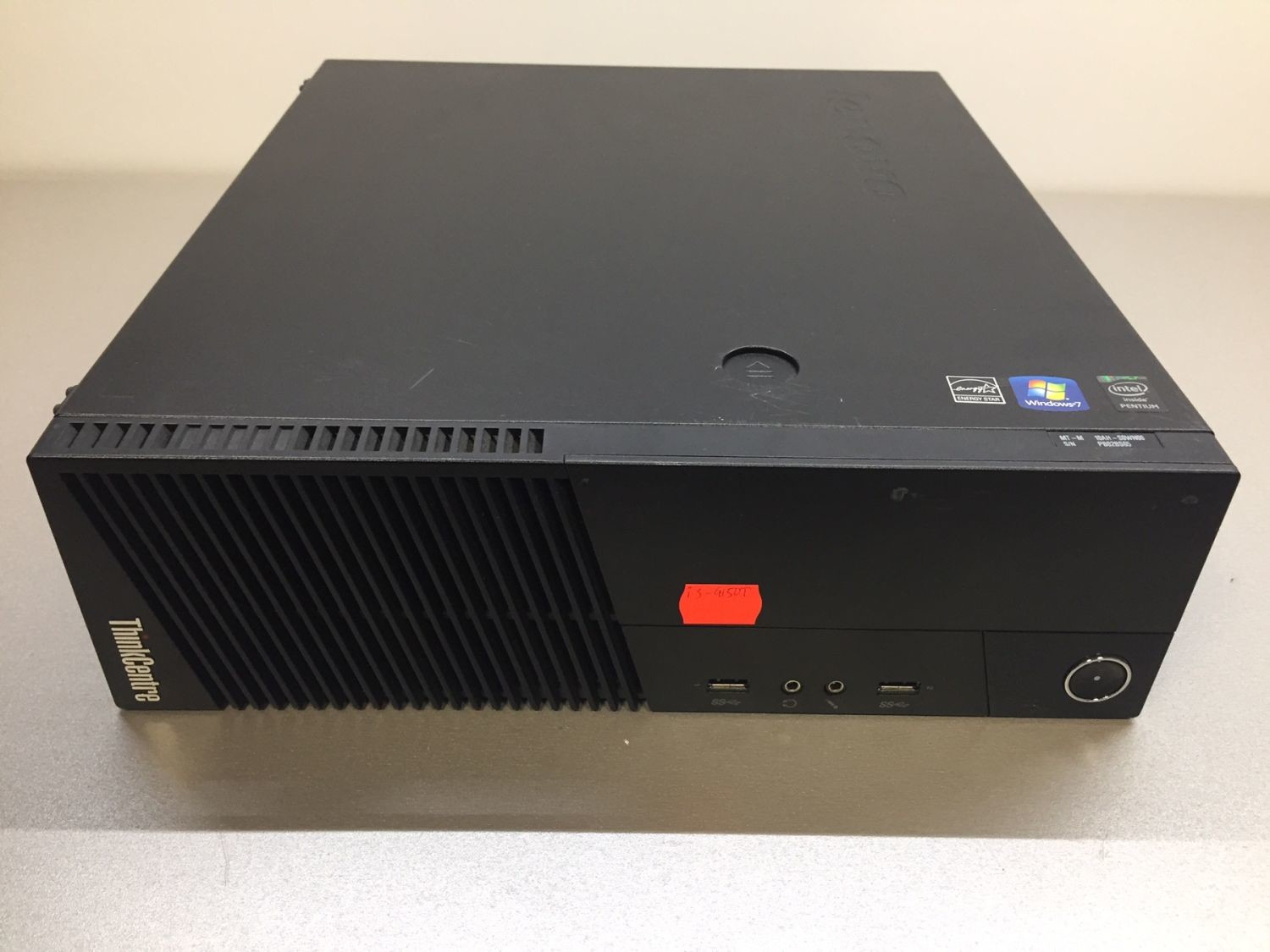 Б/в Системний блок Lenovo ThinkCentre M83 DT Intel Core i3-4150 / 8 Гб / HDD 250 Гб